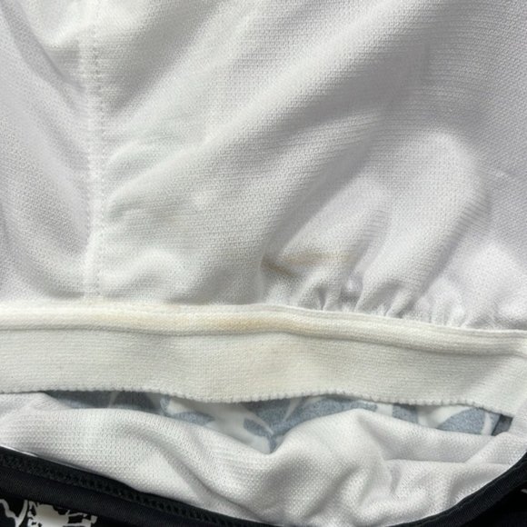 Island Escape Underwire Tankini Swim Top - Picture 9 of 11